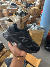Load image into Gallery viewer, Shoes women