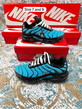 Load image into Gallery viewer, Shoes men