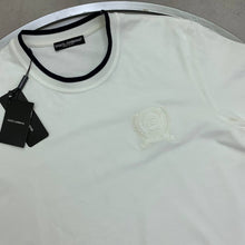 Load image into Gallery viewer, T-shirt