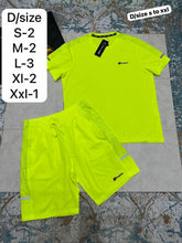 Load image into Gallery viewer, T-shirt