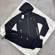 Load image into Gallery viewer, Tracksuit