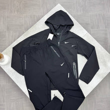 Load image into Gallery viewer, Tracksuit