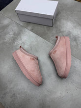 Load image into Gallery viewer, Slipper