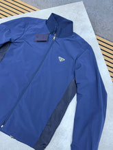 Load image into Gallery viewer, Jacket