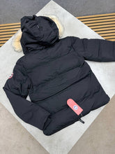 Load image into Gallery viewer, Jacket