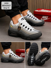 Load image into Gallery viewer, Shoes