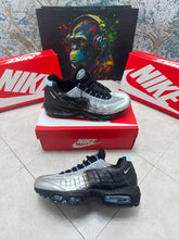 Load image into Gallery viewer, Shoes