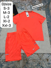 Load image into Gallery viewer, T-shirt