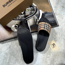 Load image into Gallery viewer, Slipper