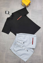 Load image into Gallery viewer, T-shirt