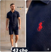 Load image into Gallery viewer, T-shirt