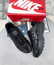 Load image into Gallery viewer, Shoes