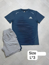 Load image into Gallery viewer, T-shirt