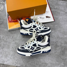Load image into Gallery viewer, Shoes