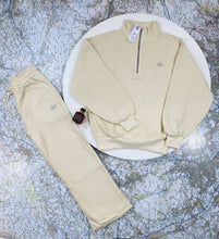 Load image into Gallery viewer, Tracksuit women