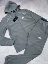 Load image into Gallery viewer, Tracksuit men