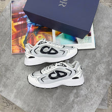 Load image into Gallery viewer, Shoes