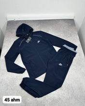 Load image into Gallery viewer, Tracksuit men