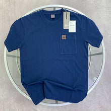 Load image into Gallery viewer, T-shirt