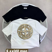 Load image into Gallery viewer, T-shirt