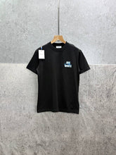 Load image into Gallery viewer, Tshirt