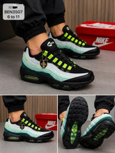 Load image into Gallery viewer, Shoes