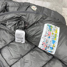Load image into Gallery viewer, Jacket