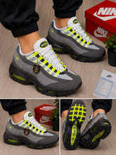 Load image into Gallery viewer, Shoes