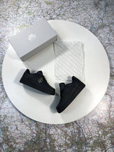 Load image into Gallery viewer, Shoes
