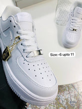 Load image into Gallery viewer, Shoes