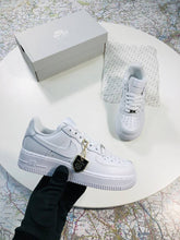 Load image into Gallery viewer, Shoes