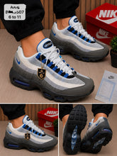 Load image into Gallery viewer, Shoes