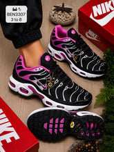 Load image into Gallery viewer, Shoes