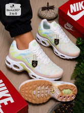 Load image into Gallery viewer, Shoes