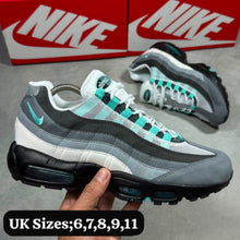 Load image into Gallery viewer, Shoes