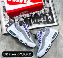 Load image into Gallery viewer, Shoes