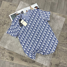 Load image into Gallery viewer, Tshirt