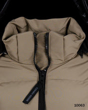 Load image into Gallery viewer, Jacket women