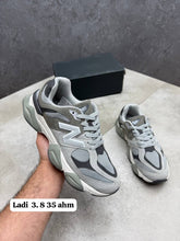 Load image into Gallery viewer, Shoes