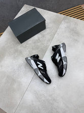 Load image into Gallery viewer, Shoes