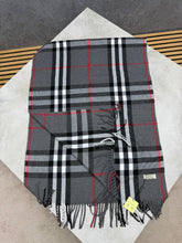 Load image into Gallery viewer, Scarf