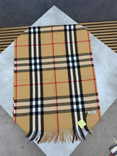 Load image into Gallery viewer, Scarf