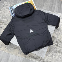 Load image into Gallery viewer, Jacket