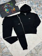 Load image into Gallery viewer, Tracksuit