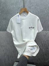 Load image into Gallery viewer, Tshirt