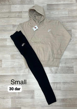 Load image into Gallery viewer, Tracksuit