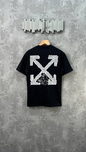 Load image into Gallery viewer, Tshirt