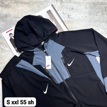 Load image into Gallery viewer, Tracksuit