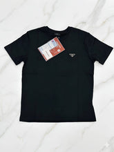 Load image into Gallery viewer, T-shirt