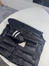 Load image into Gallery viewer, Jacket